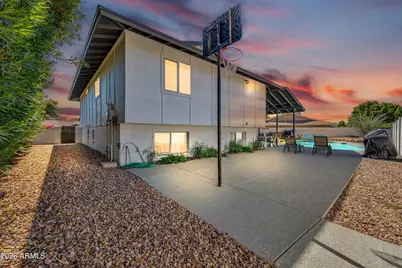 8614 E Monterey Way, Scottsdale, AZ 85251 - Photo 3