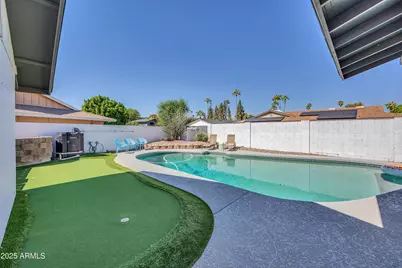 8614 E Monterey Way, Scottsdale, AZ 85251 - Photo 7