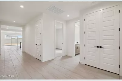 2726 E Agave Knoll Road, Phoenix, AZ 85024 - Photo 5