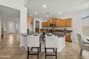 6619 W Cordia Ln, Phoenix, AZ 85083 - Photo 9
