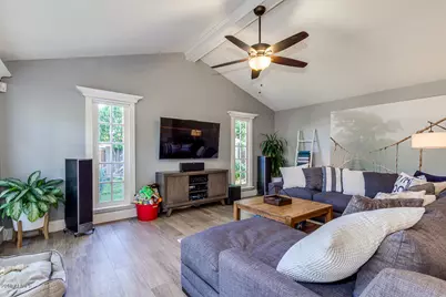 4113 E Minnezona Avenue, Phoenix, AZ 85018 - Photo 9