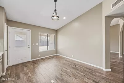 10243 W Reade Avenue, Glendale, AZ 85307 - Photo 11