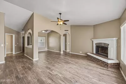 10243 W Reade Avenue, Glendale, AZ 85307 - Photo 3