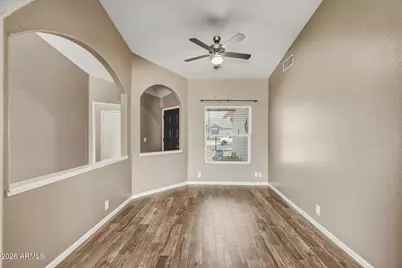 10243 W Reade Avenue, Glendale, AZ 85307 - Photo 5