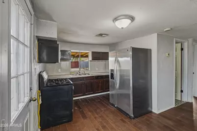 318 W 3rd Avenue, Casa Grande, AZ 85122 - Photo 3