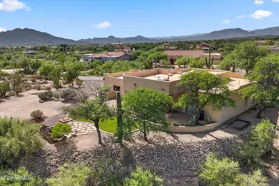 36601 N Stardust Lane, Carefree, AZ 85377 - Photo 37