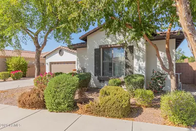2206 W Fawn Drive, Phoenix, AZ 85041 - Photo 3