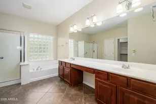 16060 W Mercer Ln, Surprise, AZ 85379 - Photo 21