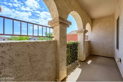16060 W Mercer Lane, Surprise, AZ 85379 - Photo 11