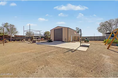 25223 W Blue Sky Drive, Wittmann, AZ 85361 - Photo 37