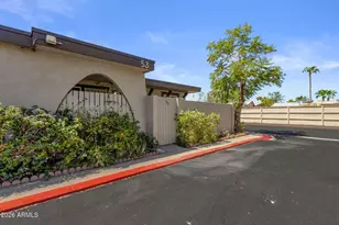 830 S Dobson Rd, Mesa, AZ 85202 - Photo 25