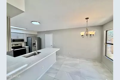 4548 E Shomi Street, Phoenix, AZ 85044 - Photo 7