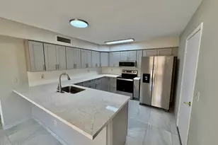 4548 E Shomi St, Phoenix, AZ 85044 - Photo 3