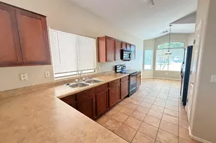 18518 N 20th Pl, Phoenix, AZ 85022 - Photo 11