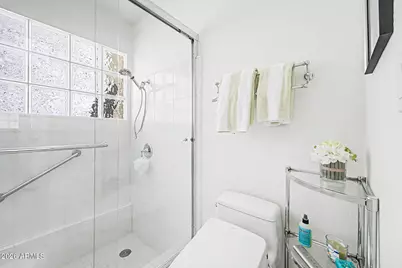 1801 E Winter Drive, Phoenix, AZ 85020 - Photo 17