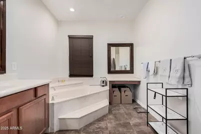 3935 E Rough Rider Road #Unit 1029, Phoenix, AZ 85050 - Photo 15