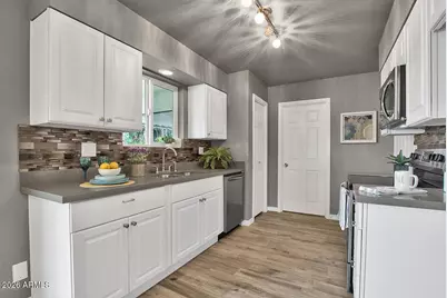 13852 N Tan Tara Drive, Sun City, AZ 85351 - Photo 1