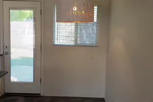 3426 N 37th St, Phoenix, AZ 85018 - Photo 3