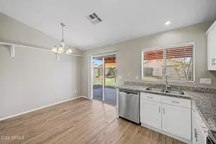 8430 W Cora Ln, Phoenix, AZ 85037 - Photo 9