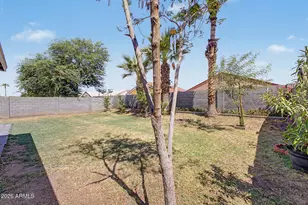 8430 W Cora Ln, Phoenix, AZ 85037 - Photo 35