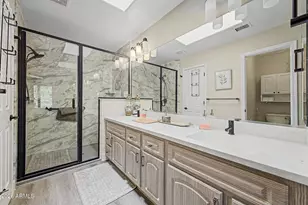 10532 E Coopers Hawk Dr, Sun Lakes, AZ 85248 - Photo 21