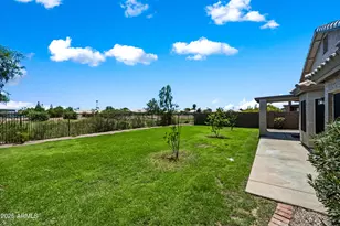 1635 W San Remo St, Gilbert, AZ 85233 - Photo 25