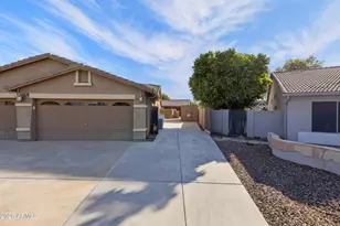 2637 E Carla Vista Dr, Gilbert, AZ 85295 - Photo 5