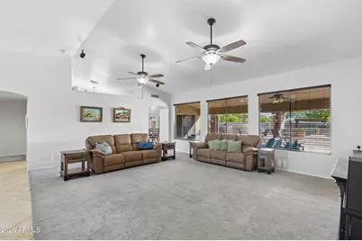 2637 E Carla Vista Drive, Gilbert, AZ 85295 - Photo 17