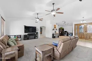 2637 E Carla Vista Dr, Gilbert, AZ 85295 - Photo 13
