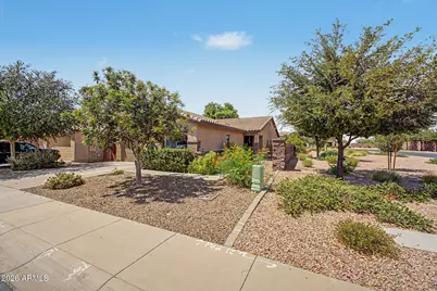 72 W Dragon Tree Avenue, Queen Creek, AZ 85140 - Photo 7