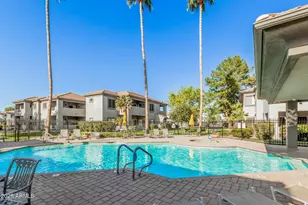 7401 W Arrowhead Clubhouse Dr, Glendale, AZ 85308 - Photo 27