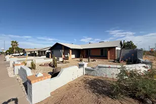 4235 W Aster Dr, Phoenix, AZ 85029 - Photo 3