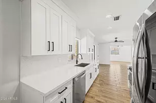 9573 W Purdue Ave, Peoria, AZ 85345 - Photo 15