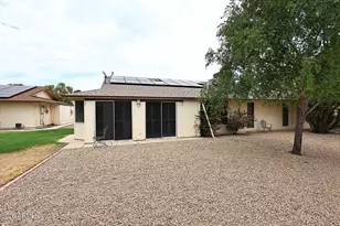 19046 N Lakeforest Dr, Sun City, AZ 85373 - Photo 27
