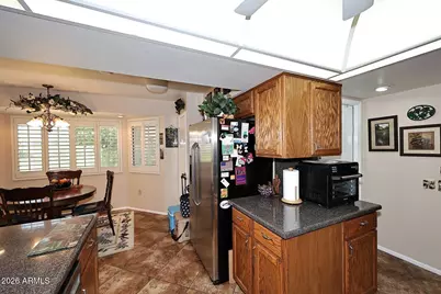 19046 N Lakeforest Drive, Sun City, AZ 85373 - Photo 15