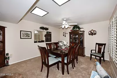 19046 N Lakeforest Drive, Sun City, AZ 85373 - Photo 5