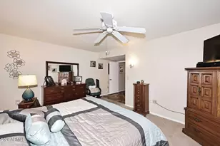 19046 N Lakeforest Dr, Sun City, AZ 85373 - Photo 25