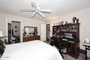 19046 N Lakeforest Dr, Sun City, AZ 85373 - Photo 21