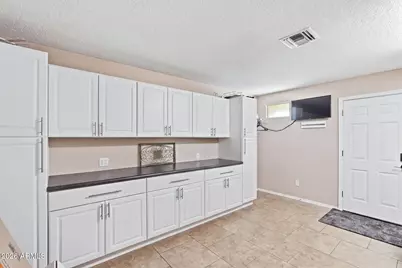 10110 W Pine Springs Drive, Sun City, AZ 85373 - Photo 27