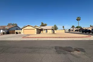 8901 N 86th Dr, Peoria, AZ 85345 - Photo 1