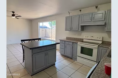 8901 N 86th Drive, Peoria, AZ 85345 - Photo 7