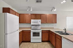 11635 W Retheford Rd, Youngtown, AZ 85363 - Photo 5