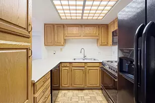 10330 W Thunderbird Blvd, Sun City, AZ 85351 - Photo 5