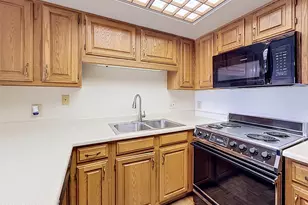 10330 W Thunderbird Blvd, Sun City, AZ 85351 - Photo 7