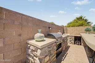 43301 W Chisholm Dr, Maricopa, AZ 85138 - Photo 27