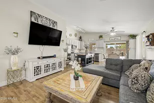 43301 W Chisholm Dr, Maricopa, AZ 85138 - Photo 5