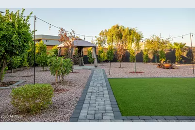 6426 W Aire Libre Avenue, Glendale, AZ 85306 - Photo 7