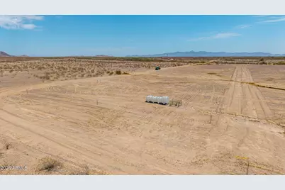 37433 W Cavalier Drive #506-39-092-C, Tonopah, AZ 85354 - Photo 5
