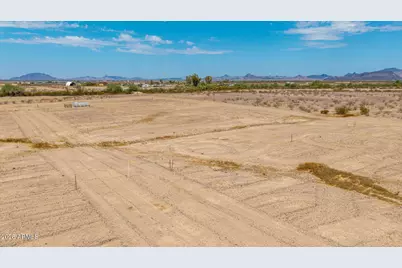 37433 W Cavalier Drive #506-39-092-C, Tonopah, AZ 85354 - Photo 5