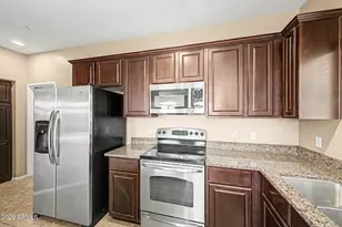 1350 S Greenfield Rd, Mesa, AZ 85206 - Photo 17